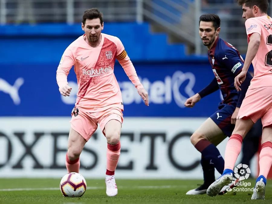 包含埃瓦尔表现出色，红蓝军团霸气十足的词条